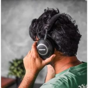 Geepas GHP14011 Wireless Bluetooth Over-Ear Headphones 2